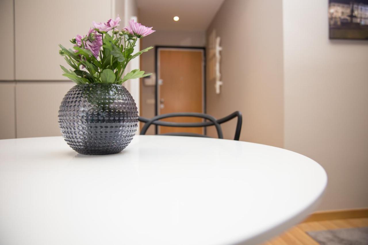 Design Flat In Braga - By Tonsdeverde Buitenkant foto